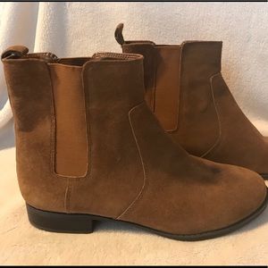 Isaac Mizrahi Live! Saddle Brown Ankle Boots 6.5W
